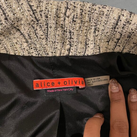 Alice Olivia Jacket - Picture 3 of 3